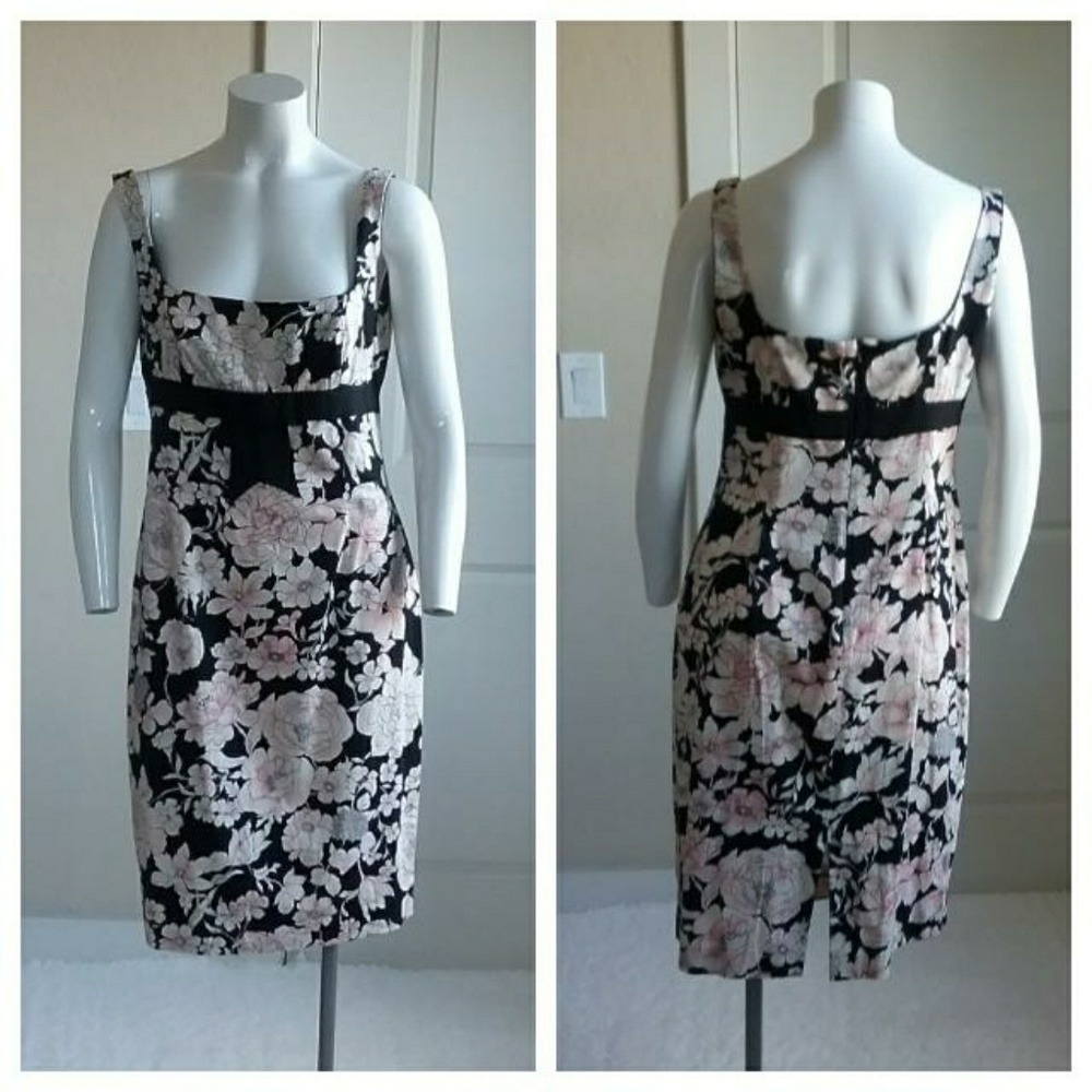 Maggy London Floral Sleeveless Back Split Dress